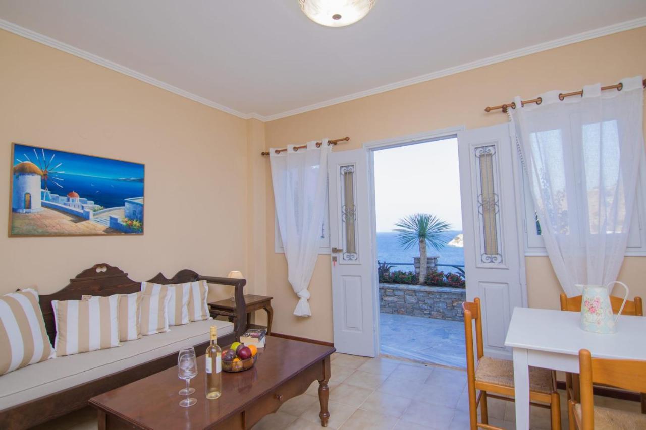 Niriides Hotel Apartments Sými Luaran gambar