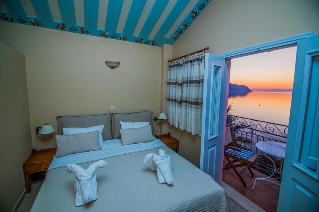 Niriides Hotel Apartments Sými Luaran gambar