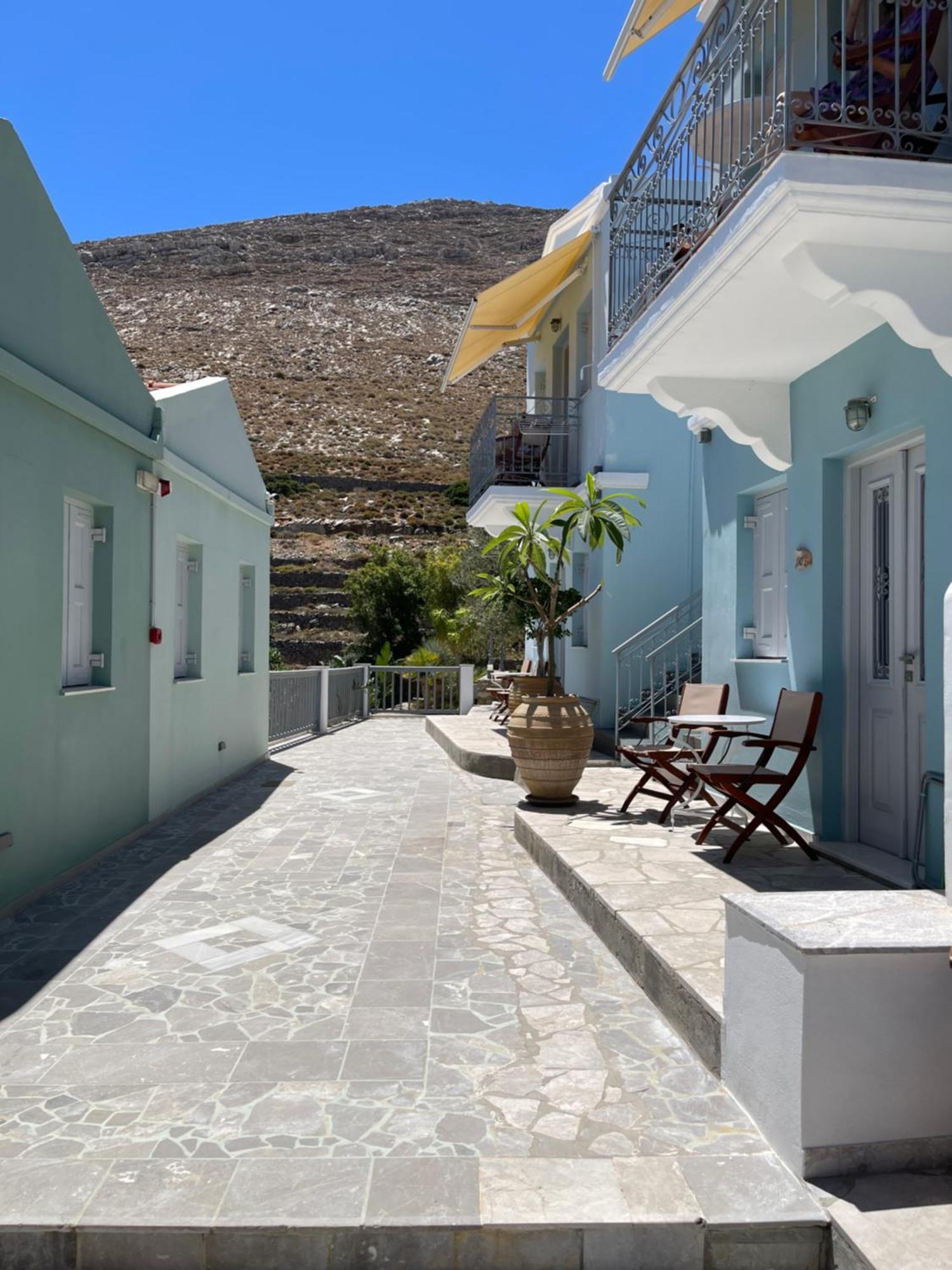 Niriides Hotel Apartments Sými Luaran gambar